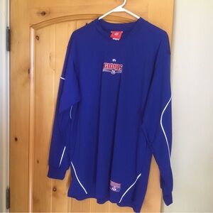 Vintage NFL NY Giants Lightweight Long Sleeve Shirt, size large.